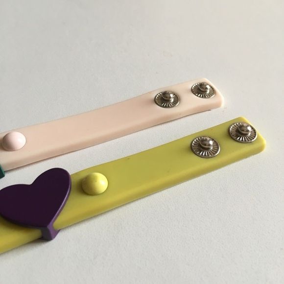 Vntg bcbgeneration Rubber Affirmation Bracelets - Picture 7 of 7